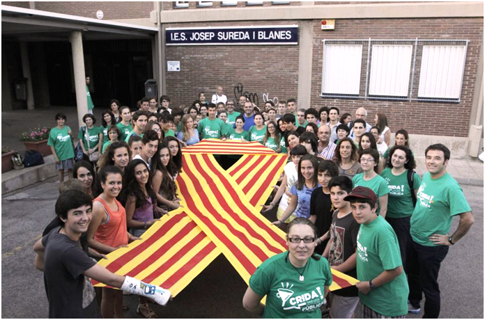 Comunitat Educativa de l’IES Josep Sureda i Blanes, 2013 – Foto: Tolo Ramón